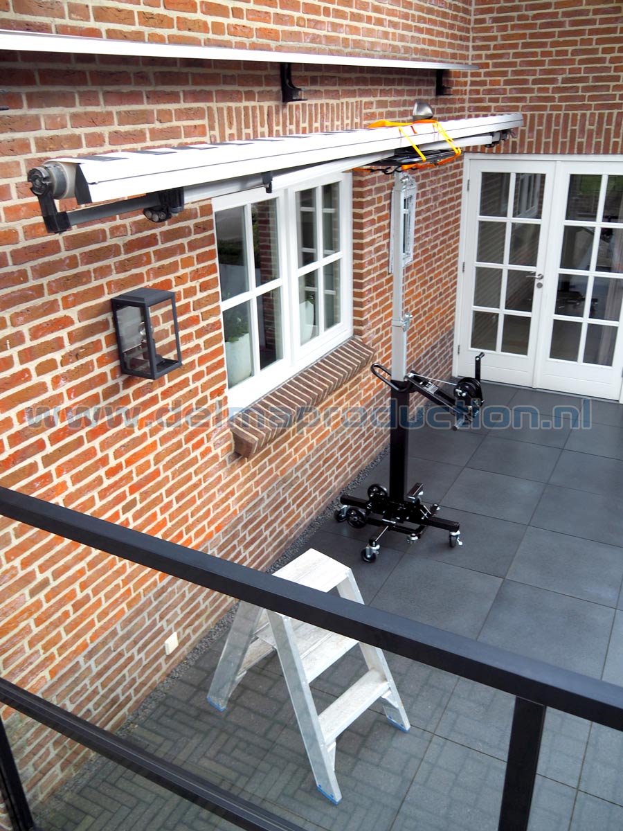 Montagelift handbediend 3,3 m 110 kg met plateau (4)